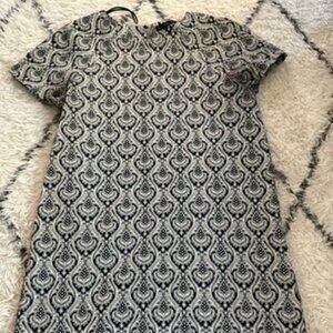 Zara Women's Paisley Short Sleeve Dress Navy and White Size L